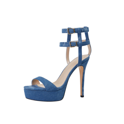 Blauwe denim platform sandalen met naaldhak en enkelbandje