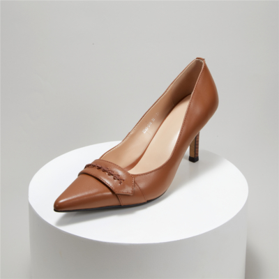 Bruin vintage lederen puntige teen houten naaldhak pompen  schoenen