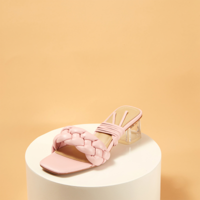 Roze sandalen met vierkante neus en doorzichtige hak muiltjes