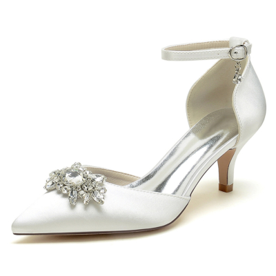 Beige met juwelen versierde kitten hakken D'orsay pumps bruiloft satijnen schoenen met enkelbandje