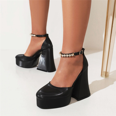 D'orsay schoenen met enkelbandje van zwart satijn en strass met dikke hak