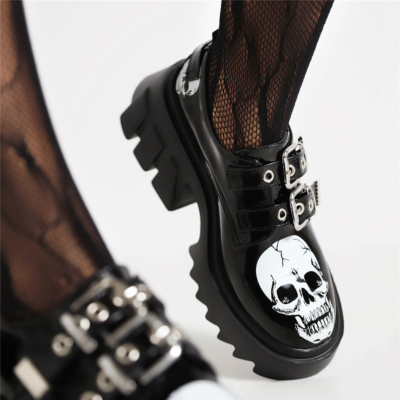 Zwarte patent platform loafers dikke hak gesp dubbele riem schedel print gotische schoenen