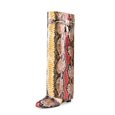 Bruine python-reliëflaarzen met dierenprint Kniehoge laarzen met sleehakken