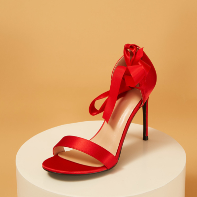 Rood satijnen enkelbandje sandalen met veters Stiletto hakken voor bruiloft